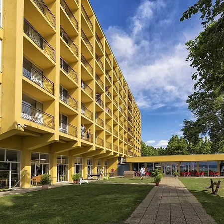 Lido 3* Siófok
