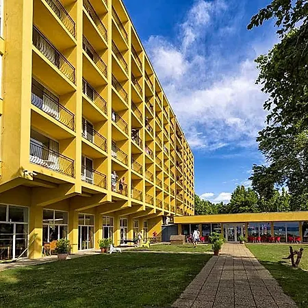 Lido Ξενοδοχείο 3*
