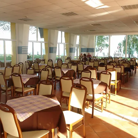 Lido Hotel 3*