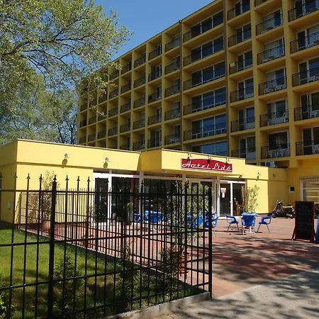 Lido Hotel 3*