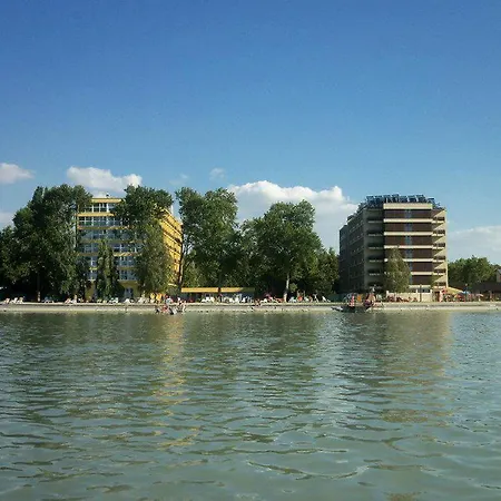 Lido 3* Siófok